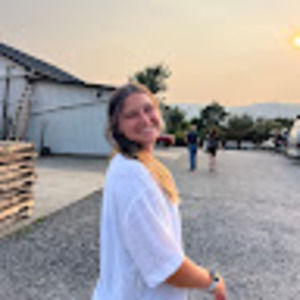 Meet your Posher, Camryn